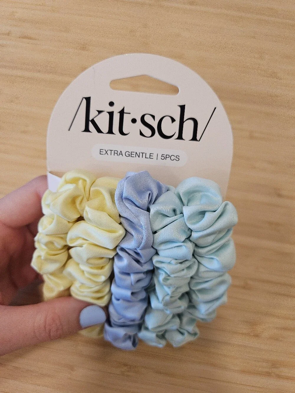 Kitsch Coastal Cottage Multi-color Ruched Satin Scrunchies